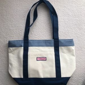 New Vineyard Vines Whale Classic tote bag